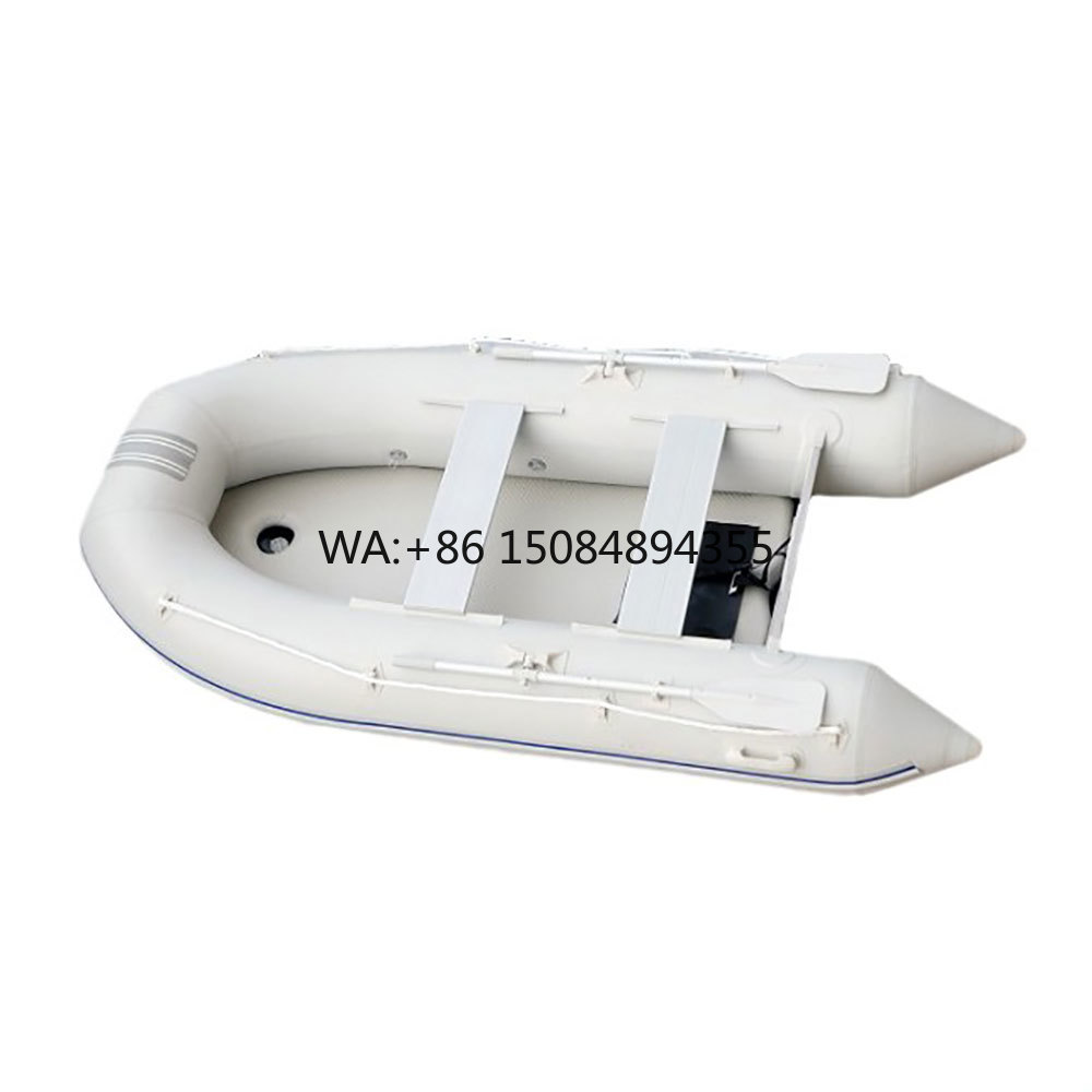 Fishing Boat Inflatable - قارب قابل للنفخ من البي في