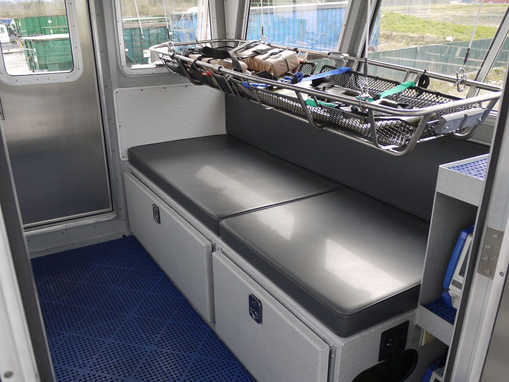 قارب صيد كاتاماران كينوشن للبي - مراجعة Fishing Boat Aluminum وسعره