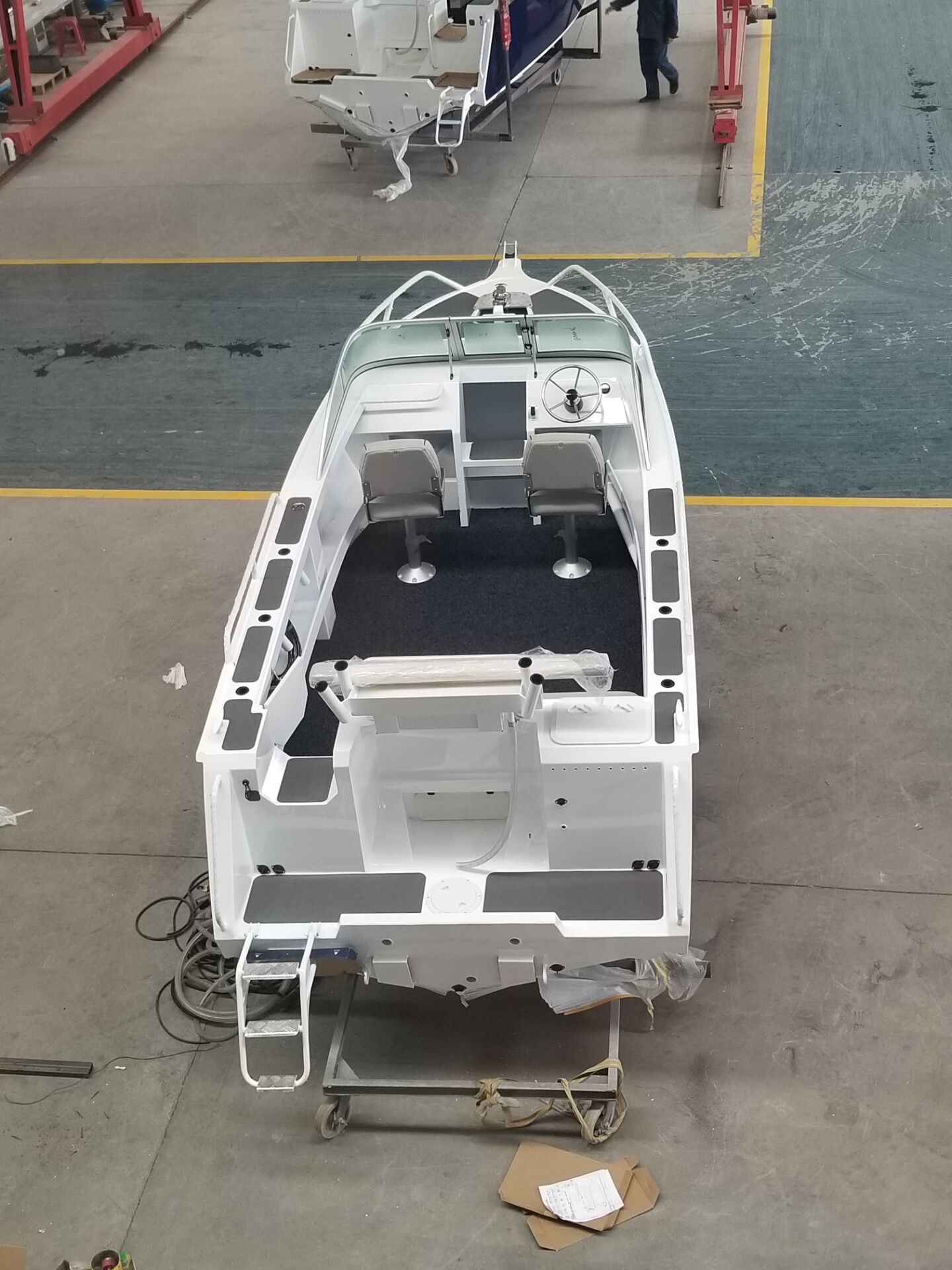 قارب صيد من الألومنيوم بطول 5. - مراجعة Fishing Boat Aluminum وسعره